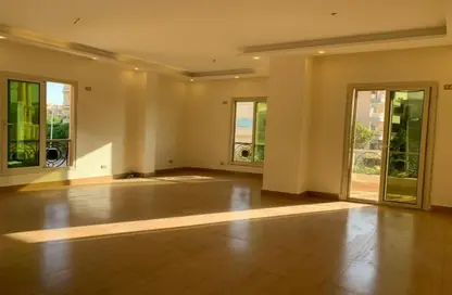 Apartment - 3 Bedrooms - 2 Bathrooms for rent in Area G - Ganoob El Acadimia - New Cairo City - Cairo