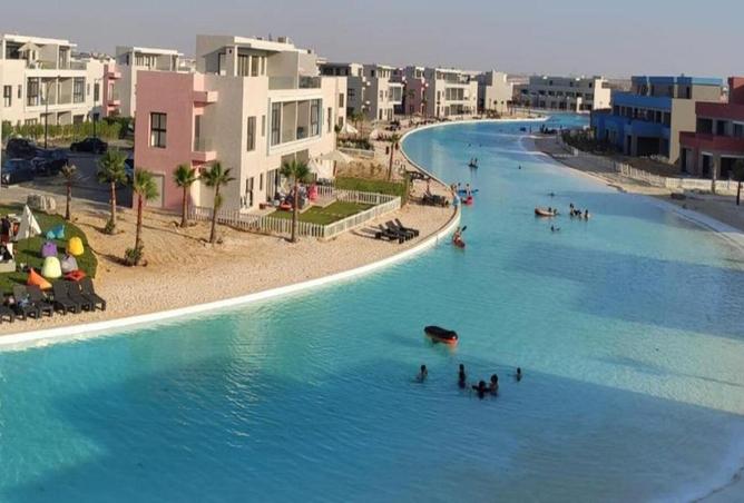 8010841 - Property Image 2