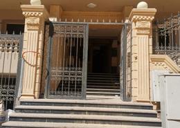 شقة - 4 غرف نوم - 4 حمامات for للبيع in شارع البستان - الحي التاسع - الشيخ زايد - الجيزة