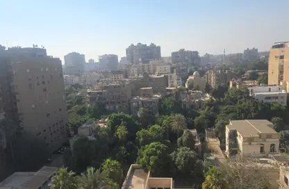 Apartment - 4 Bedrooms - 4 Bathrooms for sale in Ahmed Heshmat St. - Zamalek - Cairo