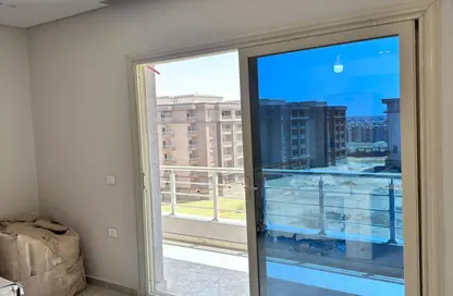 شقة - 3 غرف نوم - 2 حمامات للبيع في طيبة روز - مدينة القاهرة الجديدة - القاهرة