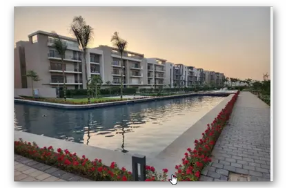 Apartment - 3 Bedrooms - 3 Bathrooms for sale in Moon Residences - Fifth Square - The 5th Settlement - New Cairo City - Cairo