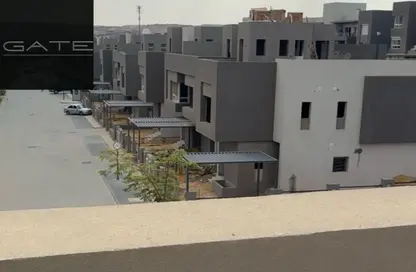 Townhouse - 3 Bedrooms - 4 Bathrooms for sale in Etapa - Sheikh Zayed Compounds - Sheikh Zayed City - Giza