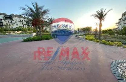 Apartment - 3 Bedrooms - 2 Bathrooms for sale in Eastown - 5th Settlement Compounds - The 5th Settlement - New Cairo City - Cairo