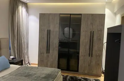 شقة - 3 غرف نوم - 3 حمامات للايجار في فيفث سكوير - التجمع الخامس - مدينة القاهرة الجديدة - القاهرة