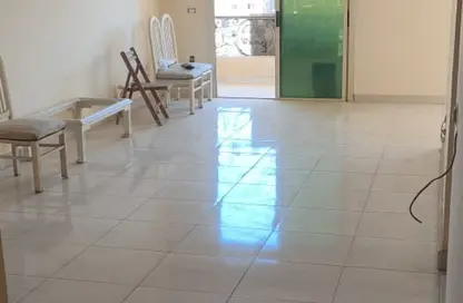 شقة - 3 غرف نوم - 2 حمامات للبيع في الحي الثالث - التجمع الخامس - مدينة القاهرة الجديدة - القاهرة