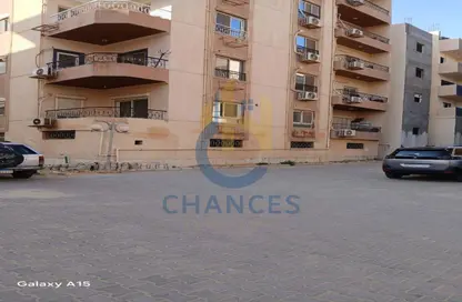 Apartment - 3 Bedrooms - 3 Bathrooms for sale in Moon Valley - South Investors Area - New Cairo City - Cairo