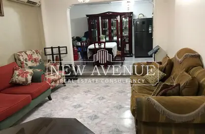 شقة - 3 غرف نوم - 2 حمامات للبيع في شارع نبيل خليل - المنطقة السادسة - مدينة نصر - القاهرة