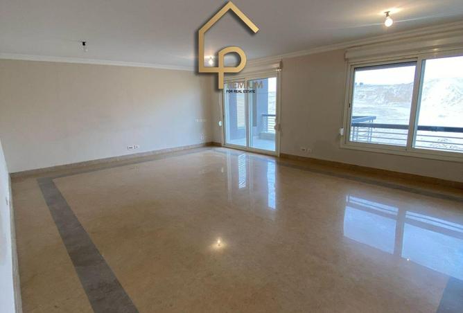 8233322 - Property Main Image