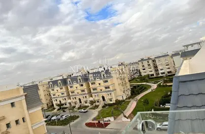 (بنتهاوس  (روف - 3 غرف نوم - 3 حمامات للبيع في ماونتن فيو هايد بارك - كمبوندات التجمع الخامس - التجمع الخامس - مدينة القاهرة الجديدة - القاهرة