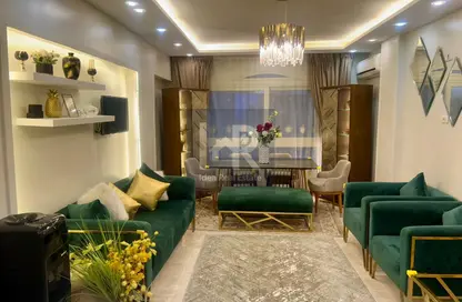 Apartment - 2 Bedrooms - 1 Bathroom for sale in 5th Settlement Compounds - The 5th Settlement - New Cairo City - Cairo