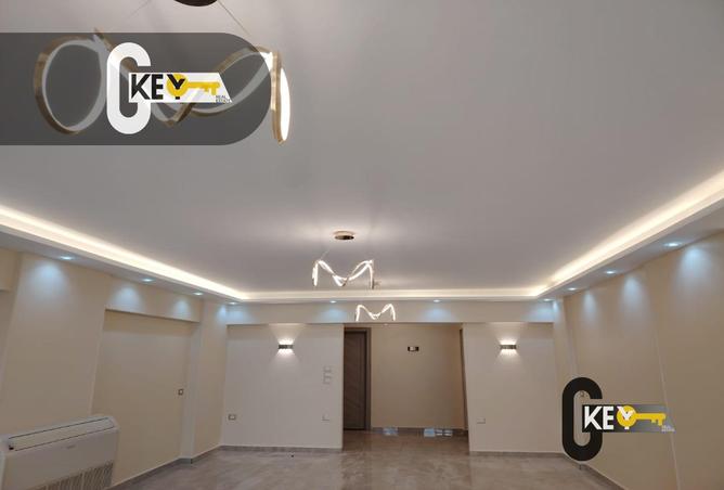 8560940 - Property Image 2