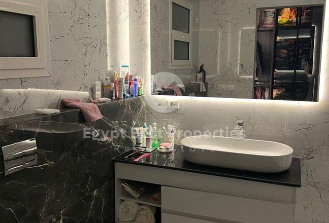 8566000 - صورة العقار 2