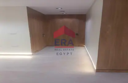 Clinic - Studio - 1 Bathroom for rent in Zahraa Al Maadi St. - Degla - Hay El Maadi - Cairo