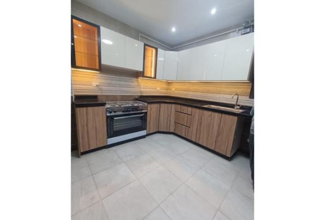 8484709 - Property Image 2