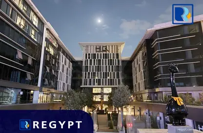 Office Space - Studio - 5 Bathrooms for rent in V90 - North Teseen St. - The 5th Settlement - New Cairo City - Cairo