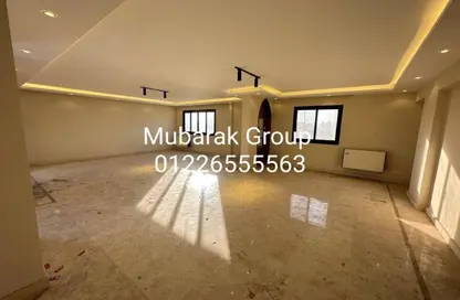 وحدة طبية - استوديو - 2 حمامات للبيع في شارع 9 - المعادي - حي المعادي - القاهرة