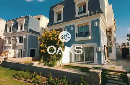 Villa - 3 Bedrooms - 3 Bathrooms for sale in Mountain View iCity October - 6 October Compounds - 6 October City - Giza