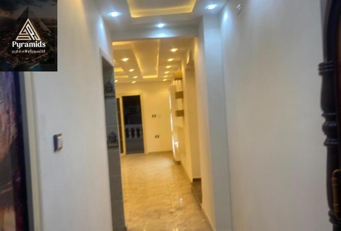 8185430 - Property Image 2