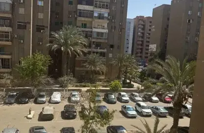 Apartment - 2 Bedrooms - 1 Bathroom for sale in Al Imdad  and  Al Tamween St. - Masaken Al Mohandesin - Nasr City - Cairo