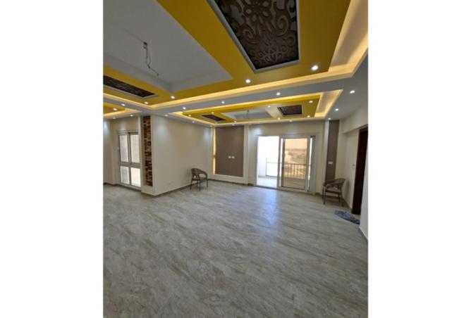 8480350 - Property Image 3