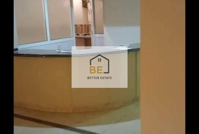 8213037 - Property Image 2