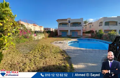 Chalet - 7 Bedrooms - 5 Bathrooms for sale in Granada - Qesm Borg El Arab - North Coast