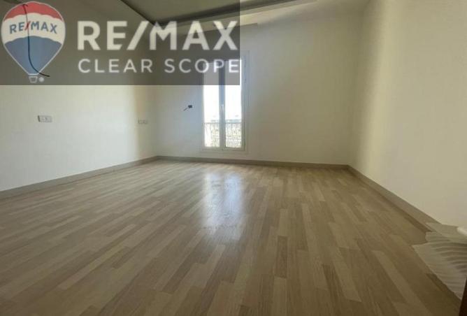 8309742 - Property Image 3