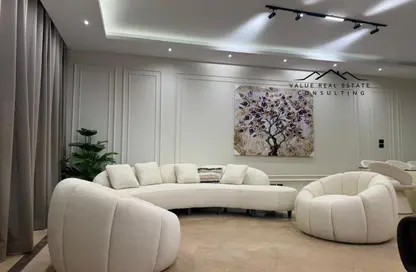 فيلا - 5 غرف نوم - 4 حمامات للايجار في مدينتي - القاهرة