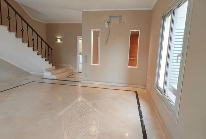 8126800 - Property Image 2