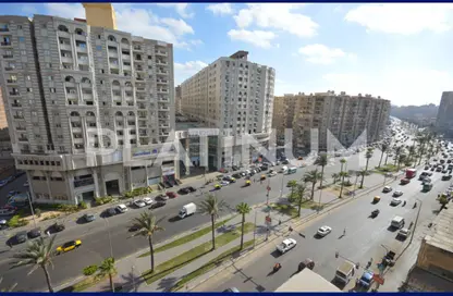 Apartment - 3 Bedrooms - 1 Bathroom for sale in Mostafa Kamel St. - Seyouf - Hay Awal El Montazah - Alexandria