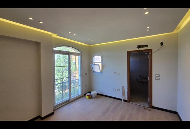 8112636 - Property Image 2