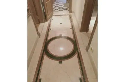 Office Space - Studio - 3 Bathrooms for rent in Geziret Al Arab St. (El Mohandes Mohamed Hassan Helmy) - Mohandessin - Giza