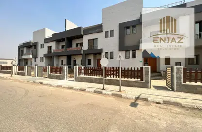 فيلا - 3 غرف نوم - 3 حمامات للايجار في مدينة وصال - كمبوندات الشروق - مدينة الشروق - القاهرة