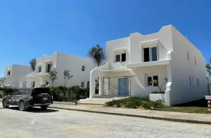 Chalet - 3 Bedrooms - 3 Bathrooms for sale in Jefaira - Ras Al Hekma - North Coast