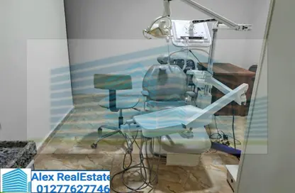 مساحات مكتبية - استوديو - 1 حمام للايجار في شارع بورسعيد - الإبراهيمية - حي وسط - الاسكندرية