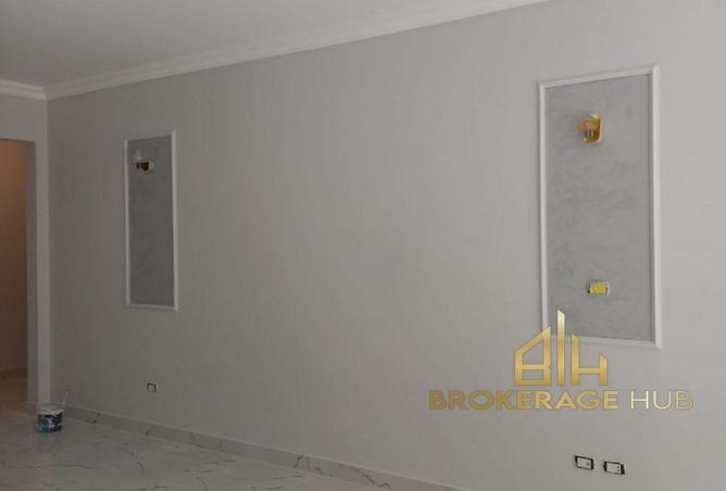 8536081 - Property Image 3