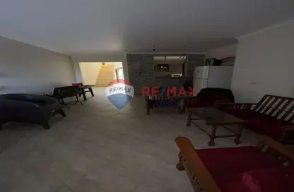 منزل مزدوج - 3 غرف نوم - 2 حمامات للبيع في تلال السخنة - العين السخنة - السويس