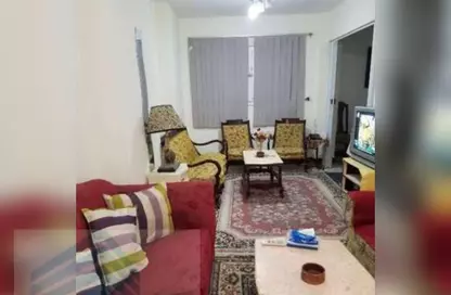 شقة - 2 غرف نوم - 1 حمام للايجار في شارع رشدي - رشدي - حي شرق - الاسكندرية
