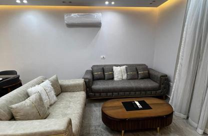 Apartment - 2 Bedrooms - 1 Bathroom for rent in El Rehab Extension - Al Rehab - New Cairo City - Cairo