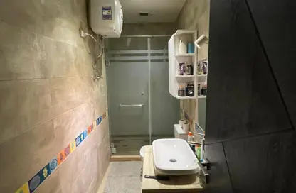 Apartment - 2 Bedrooms - 2 Bathrooms for sale in El Banafseg Apartment Buildings - El Banafseg - New Cairo City - Cairo