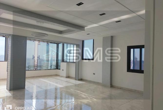 8153851 - Property Main Image