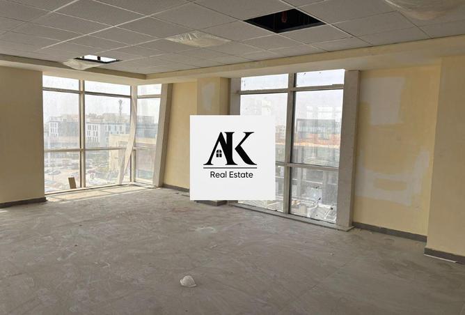 8009106 - Property Image 2