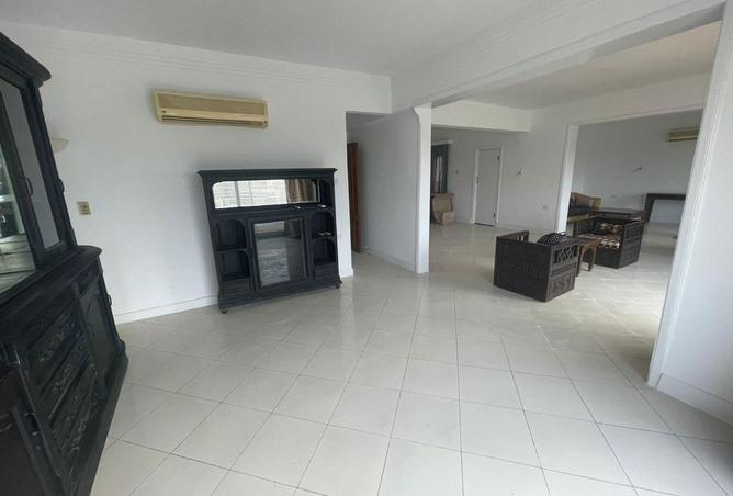 8364344 - Property Image 3