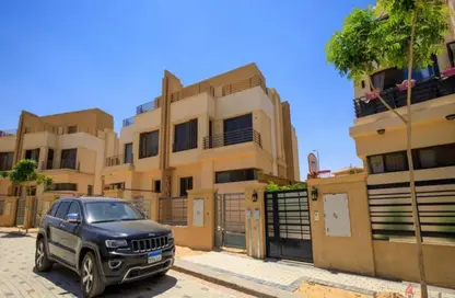 Villa - 4 Bedrooms - 3 Bathrooms for sale in Alma - 2nd District - Sheikh Zayed City - Giza
