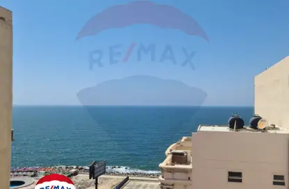 شقة - 3 غرف نوم - 2 حمامات للبيع في شارع عائشه فهمي - سابا باشا - حي شرق - الاسكندرية