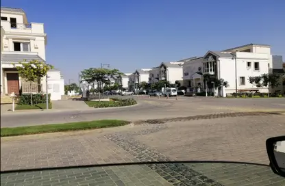 Villa - 4 Bedrooms - 4 Bathrooms for sale in Mountain View Chill Out Park - Northern Expansions - 6 October City - Giza