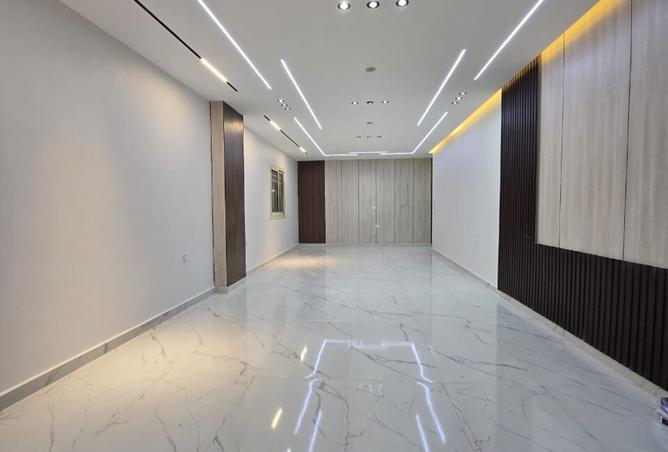 8498722 - Property Image 2