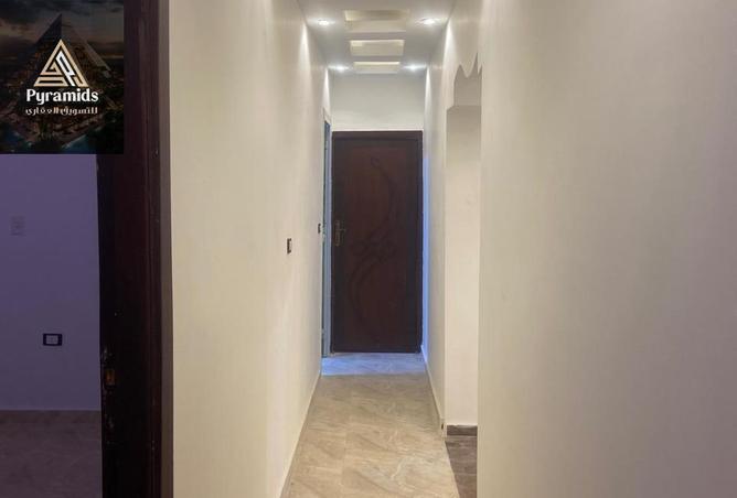 8185430 - Property Image 3