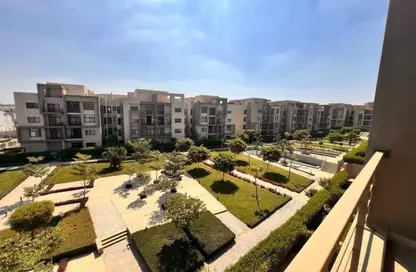 (بنتهاوس  (روف - 3 غرف نوم - 3 حمامات للبيع في مون ريزيدنس - فيفث سكوير - التجمع الخامس - مدينة القاهرة الجديدة - القاهرة